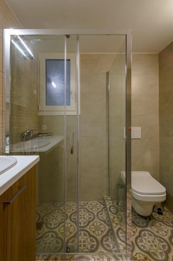 Nice 1Bd Apartment Close To Metro Station Ampelokipoi أثينا المظهر الخارجي الصورة