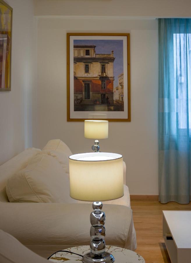 Nice 1Bd Apartment Close To Metro Station Ampelokipoi أثينا المظهر الخارجي الصورة